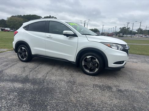 Used 2018 Honda HR-V EX-L image 4