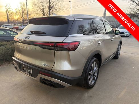 Certified 2024 INFINITI QX60 Luxe image 2