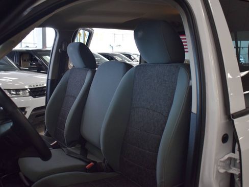 Used 2018 RAM 1500 Big Horn RWD image 41
