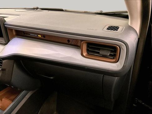 Used 2022 Ford Maverick Lariat w/ Lariat Luxury Package AWD/4WD image 15