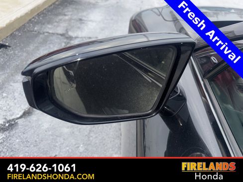 Used 2024 Lexus IS 350 F Sport image 11