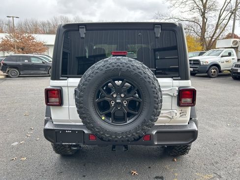 New 2026 Jeep Wrangler Sport AWD/4WD image 4