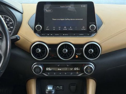 Used 2021 Nissan Sentra SV w/ SV Premium Package image 16