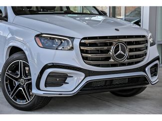 New 2026 Mercedes-Benz GLS 450 4MATIC video 2