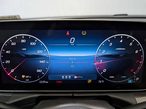 Used 2025 Mercedes-Benz C 300 4MATIC Sedan image 26