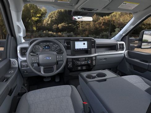 New 2026 Ford F250 XL w/ STX Appearance Package AWD/4WD image 9