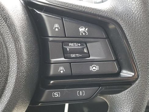 Used 2024 Subaru Crosstrek 2.0i AWD/4WD image 11