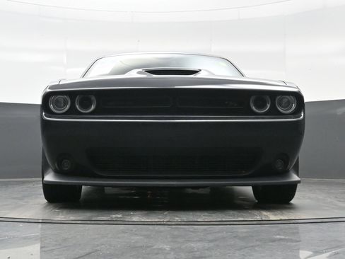 Used 2022 Dodge Challenger R/T w/ Blacktop Package image 30