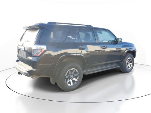 Used 2023 Toyota 4Runner TRD Off-Road Premium image 6