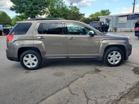 Used 2012 GMC Terrain SLE w/ Convenience Package FWD image 8