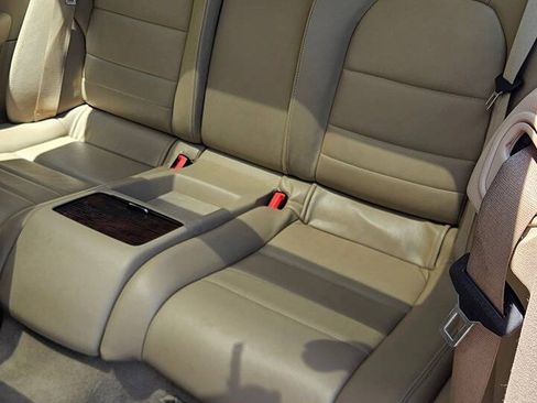 Used 2010 Mercedes-Benz E 550 Coupe image 88