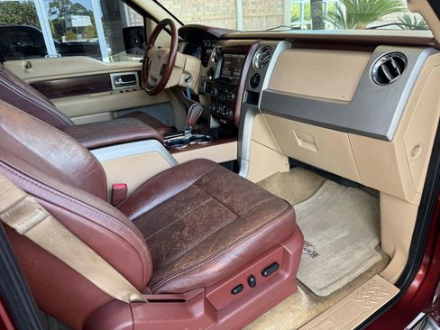 Used 2014 Ford F150 King Ranch image 25