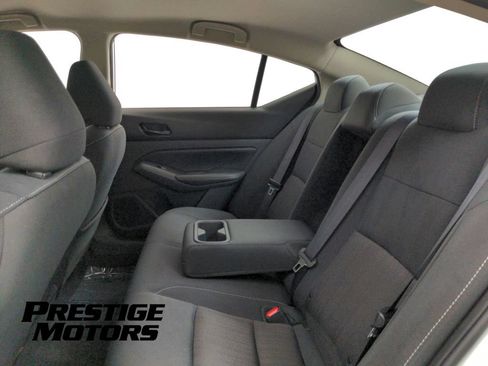 Used 2025 Nissan Altima 2.5 SV FWD image 22