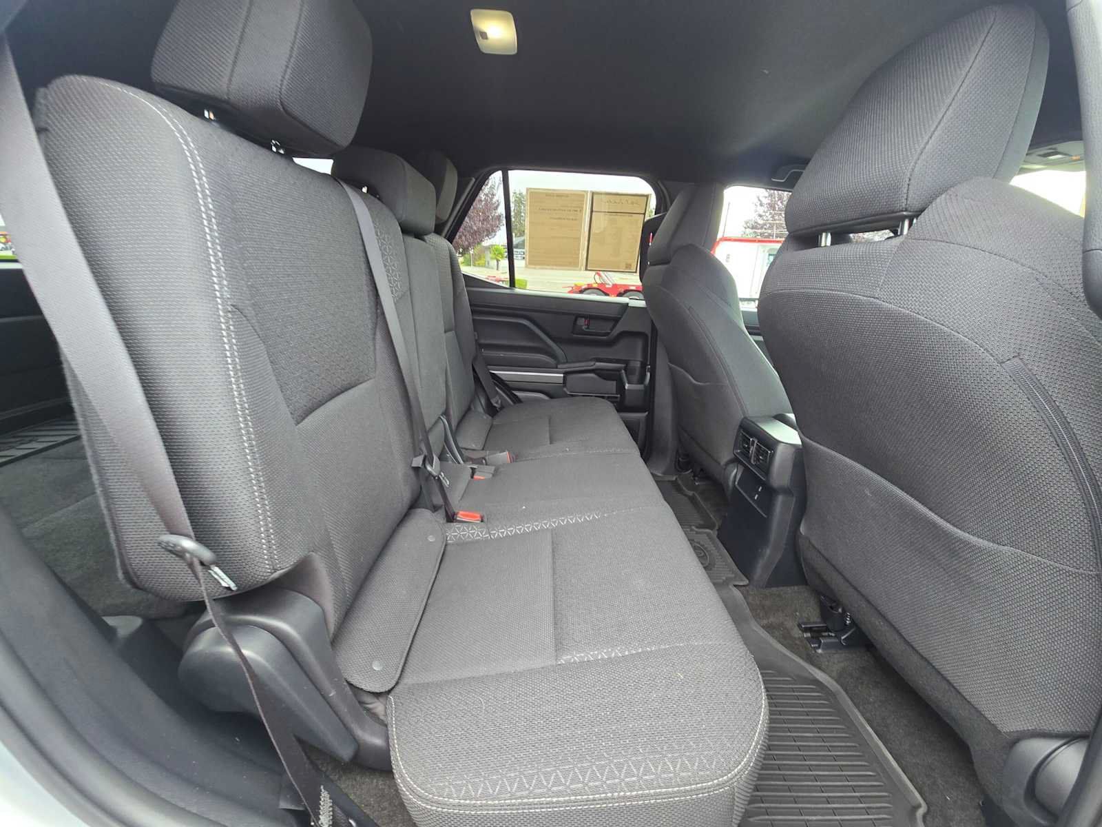 Certified 2025 Toyota 4Runner SR5 AWD/4WD image 12
