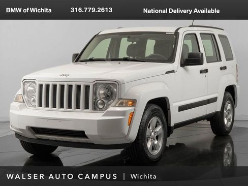Used 2012 Jeep Liberty Sport image 1