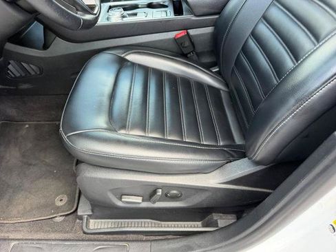 Certified 2024 Ford Edge SEL AWD/4WD image 19