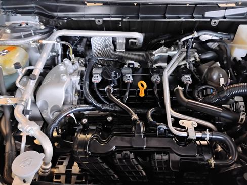 Used 2023 Mitsubishi Outlander SEL image 60