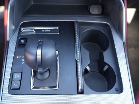 Used 2025 MAZDA CX-70 Plug-In Hybrid w/ Premium Plus image 17