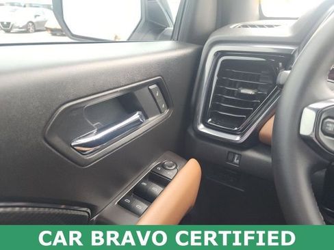 Certified 2025 GMC Canyon AT4 image 37