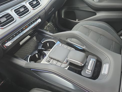 New 2026 Mercedes-Benz GLE 53 AMG 4MATIC Coupe image 25