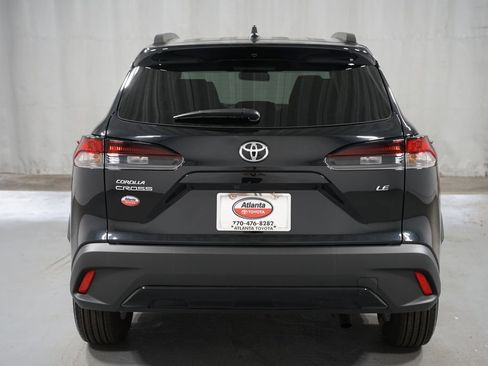 Certified 2026 Toyota Corolla Cross LE w/ Moonroof Package FWD image 7