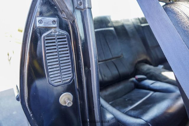 Used 1992 Pontiac Firebird Formula RWD image 42