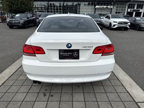 Used 2009 BMW 328i xDrive Coupe AWD/4WD image 6