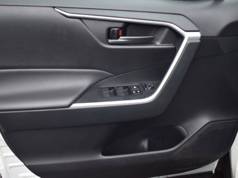 Certified 2024 Toyota RAV4 LE image 17