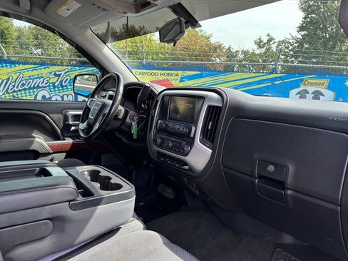 Used 2016 GMC Sierra 1500 SLE AWD/4WD image 18