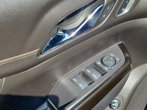 Used 2022 GMC Acadia AT4 w/ Technology Package AWD/4WD image 21