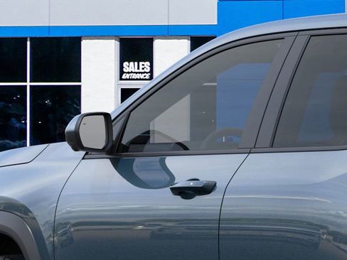 New 2026 Chevrolet Equinox LT w/ Convenience Package II image 12