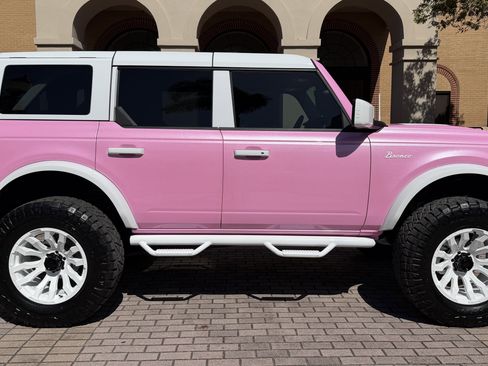 Used 2025 Ford Bronco Outer Banks image 4