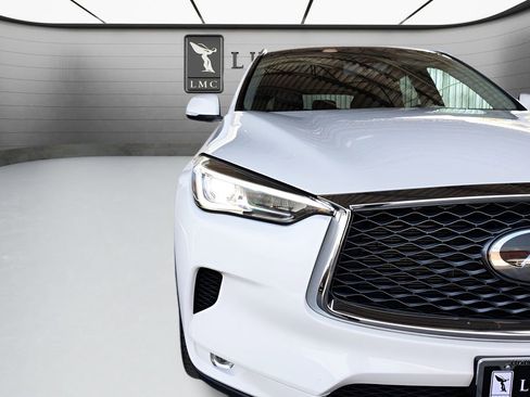 Used 2021 INFINITI QX50 Luxe AWD/4WD image 13