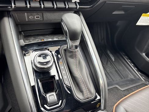 New 2026 GMC Canyon AT4 w/ Technology Plus Package AWD/4WD image 34