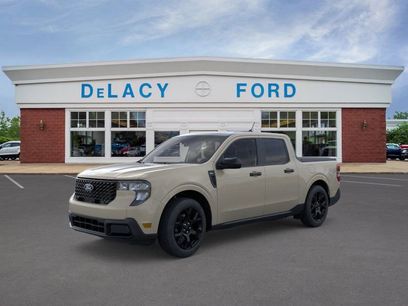 New 2025 Ford Maverick XLT w/ XLT Luxury Package