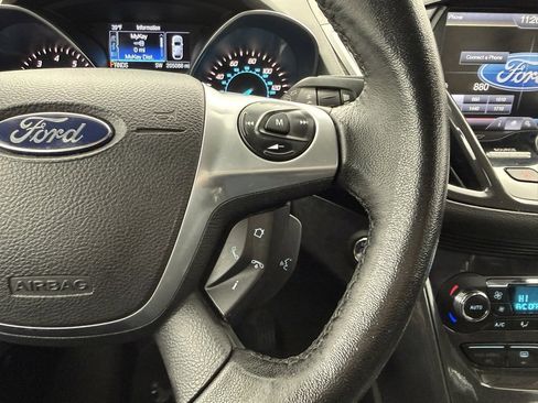 Used 2014 Ford Escape Titanium image 28