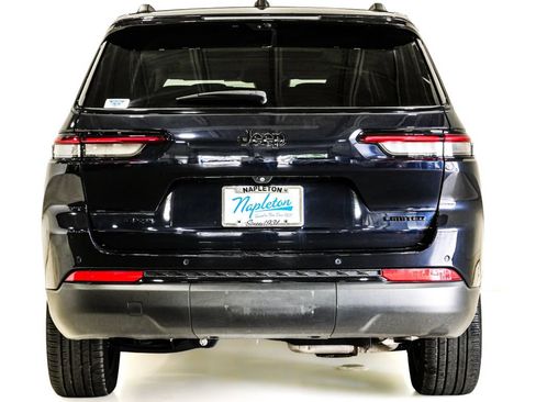 Used 2023 Jeep Grand Cherokee L Limited w/ Luxury Tech Group II AWD/4WD image 8