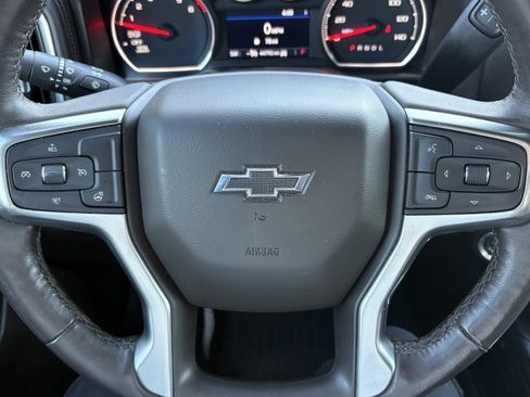 Used 2021 Chevrolet Silverado 1500 LT Trail Boss image 19