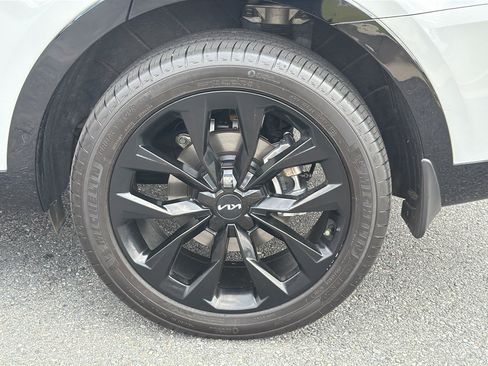 Used 2023 Kia Sorento SX AWD/4WD image 36
