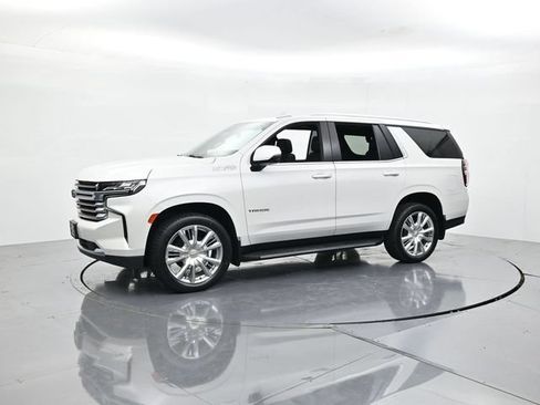 Used 2023 Chevrolet Tahoe High Country AWD/4WD image 5