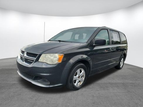 Used 2012 Dodge Grand Caravan SXT image 21