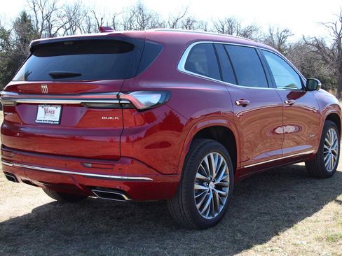 New 2026 Buick Enclave Avenir w/ Super Cruise Package FWD image 10