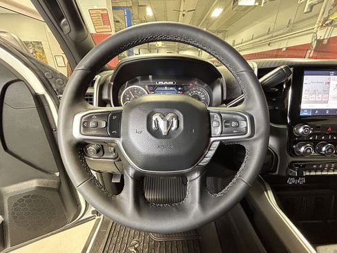 Certified 2025 RAM 2500 Big Horn AWD/4WD image 22