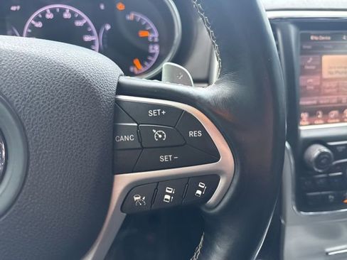 Used 2015 Jeep Grand Cherokee Overland w/ Advanced Technology Group image 24