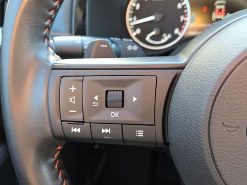 Used 2025 Nissan Pathfinder Rock Creek image 31