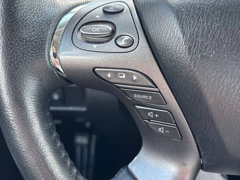 Used 2020 Nissan Murano SL w/ Moonroof Package AWD/4WD image 16