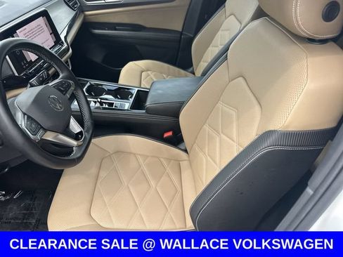 Certified 2026 Volkswagen Atlas Cross Sport SE FWD image 17