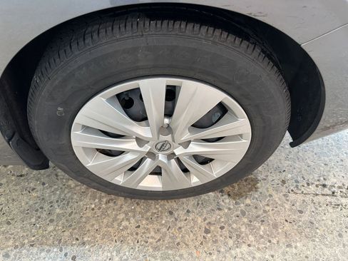 Used 2025 Nissan Sentra S FWD image 29