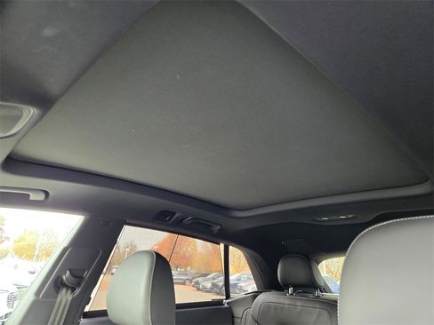 Certified 2024 Audi Q8 Prestige image 21