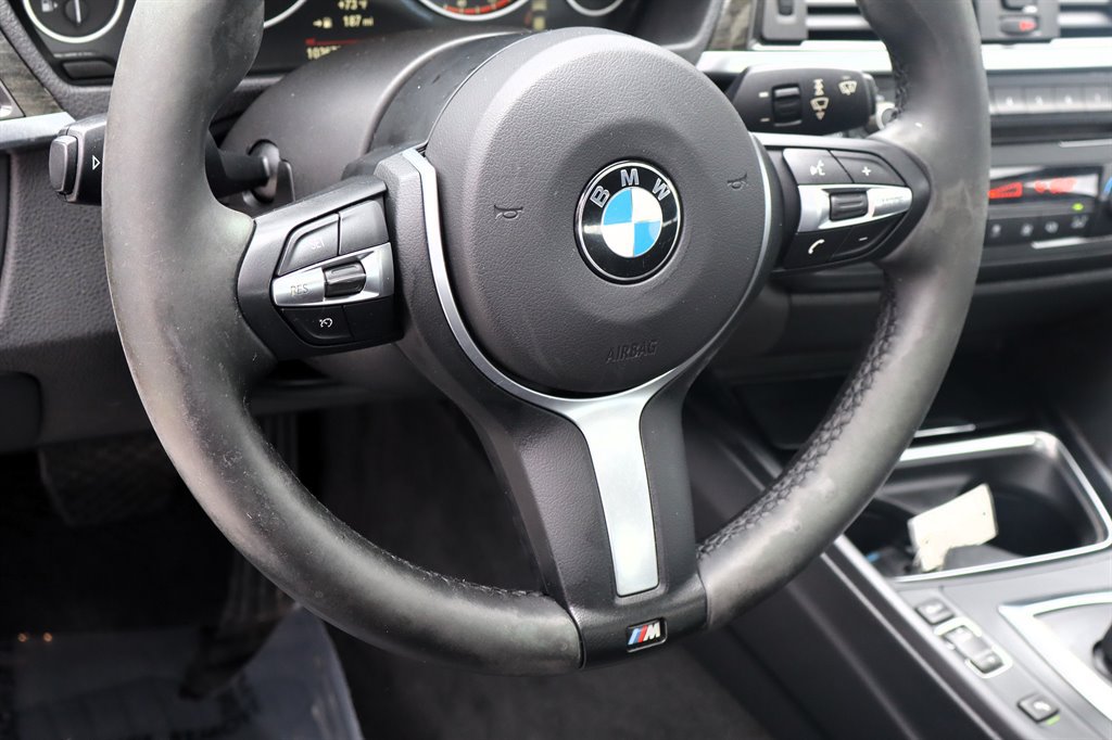 Used 2015 BMW 328i xDrive Sedan AWD/4WD image 33